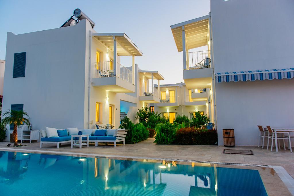 Via Farilya Hotel Gundogan  Bagian luar foto