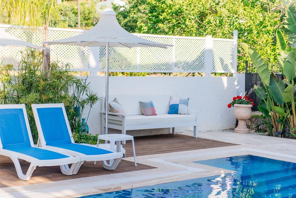 Via Farilya Hotel Gundogan  Bagian luar foto