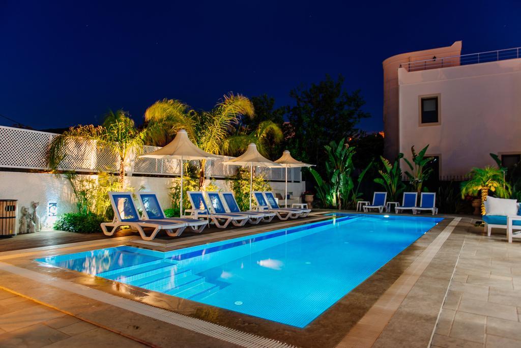 Via Farilya Hotel Gundogan  Bagian luar foto